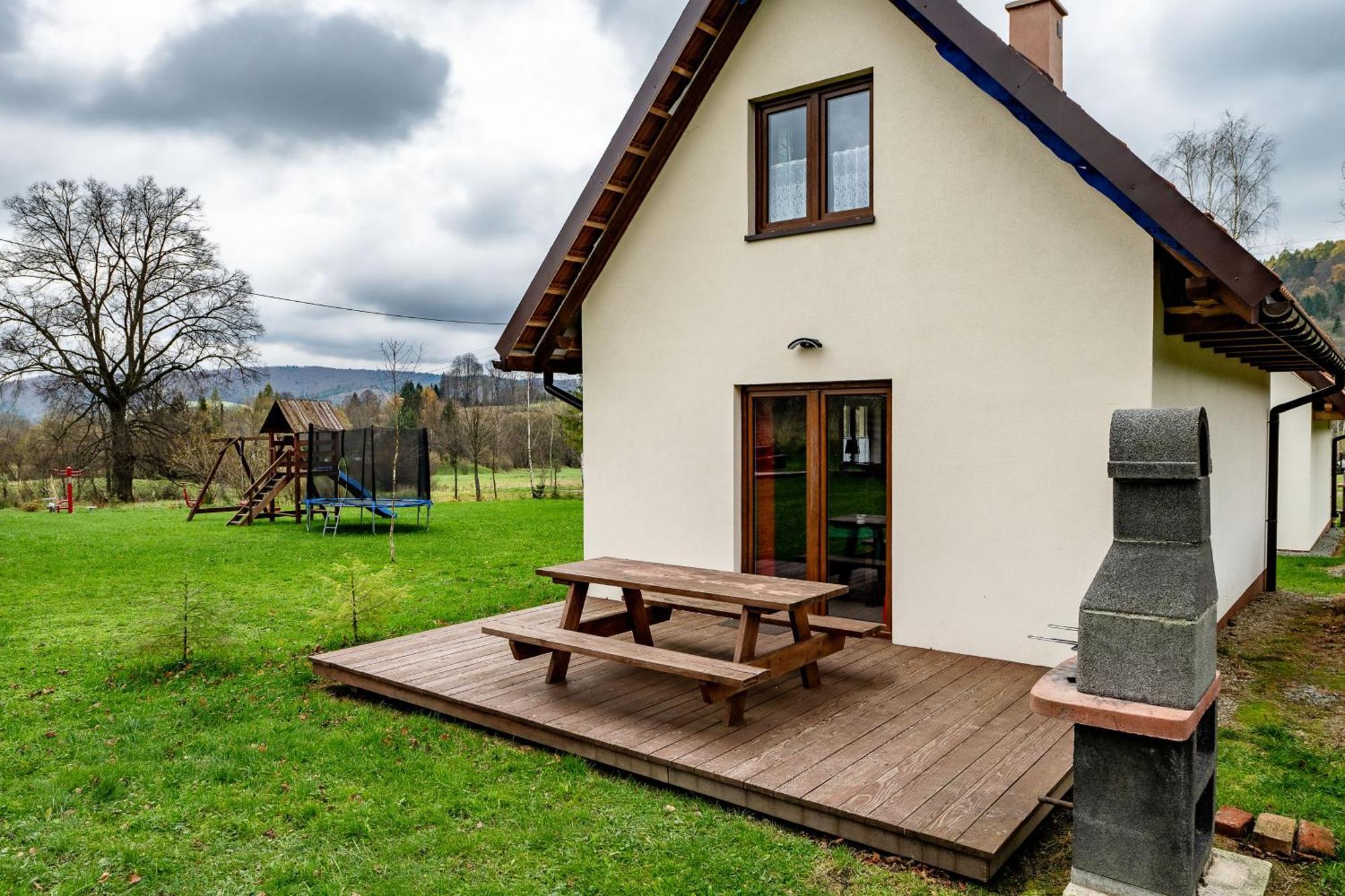 Appartement Bieszczadzkie Brzegi à Ustrzyki Dolne Extérieur photo